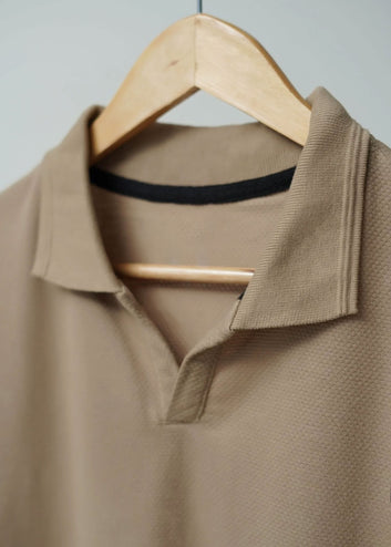 TEXTURED KNIT PEACH POLO SHIRT